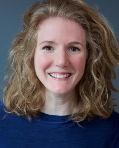 headshot robert taylor